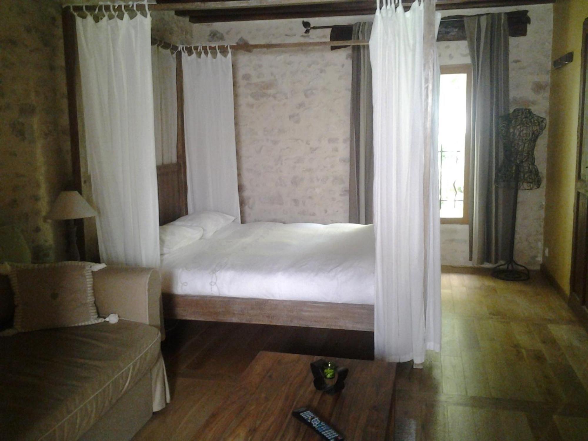 La Ferme Du Vintue Bed & Breakfast Etrechy  Cameră foto
