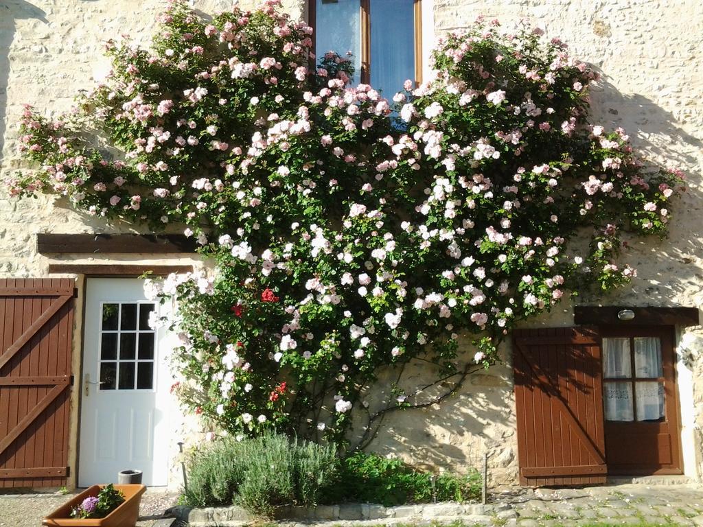 La Ferme Du Vintue Bed & Breakfast Etrechy  Cameră foto