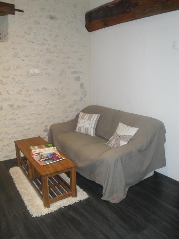 La Ferme Du Vintue Bed & Breakfast Etrechy  Exterior foto